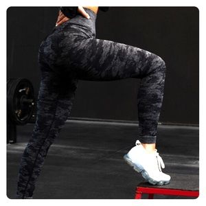 Gym shark high waisted camo leggings